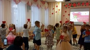 праздник день мамы в детском саду. песня и танец про маму и для мамы