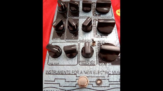 Infanem Analog Harmony Synthesizer (Solo) смотреть онлайн