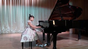 В. Гиллок "Опустевший бальный зал"