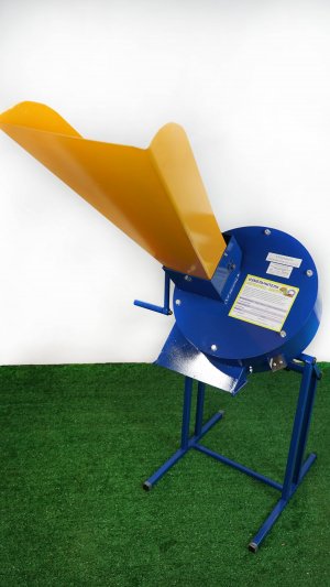 Измельчители сена и травы Кубанец 300ТР