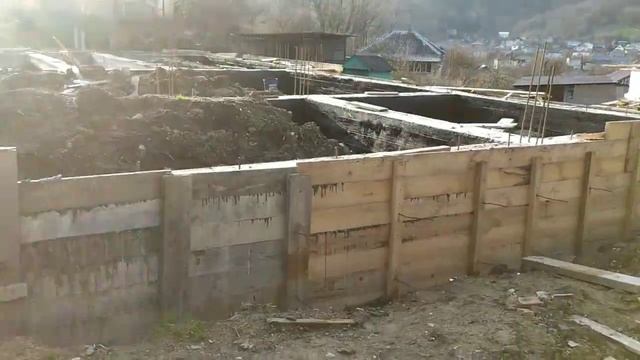гидроизоляция внутренней части ростверка. 21.12.22.