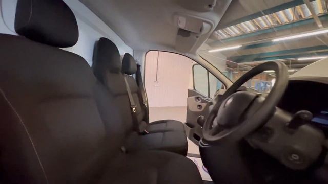 Renault Trafic 1.6 dCi ENERGY 27 Business+ 5dr Diesel Manual SWB Euro 6 - HD VIDEO APPRAISAL смотреть онлайн