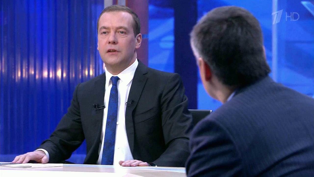 Интервью российским сми дмитрия медведева. Премьер министр России.
