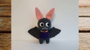 No.7 Amigurumi halloween bat crochet free pattern