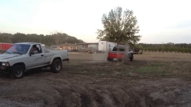 4x4 Nissan vs. 2x4 Toyota