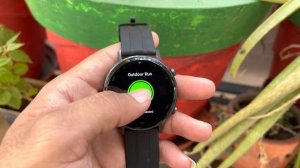 NoiseFit Active Smartwatch VS Realme Watch S