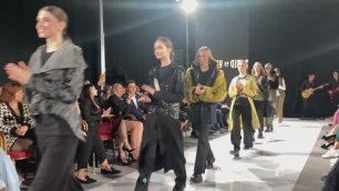 Бренд Army of girls на неделе моды Podium Seasons'2022 Показ коллекции