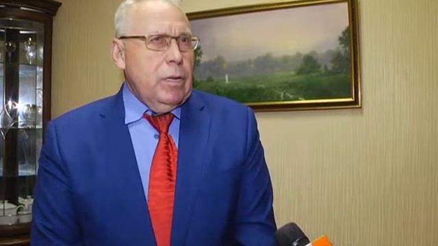 Куда пойдут бюджетные деньги, если родители поставят окна в школах за свои кровные смотреть онлайн