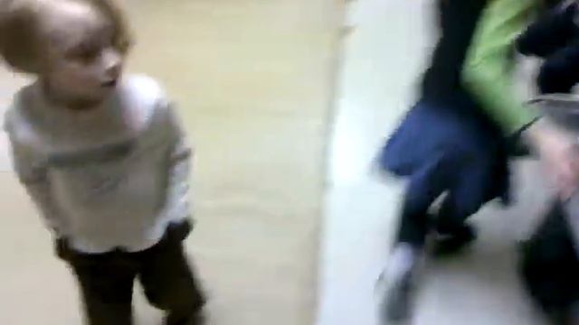 Bowling At King Pin Lanes смотреть онлайн