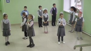 Детский танец повторялка