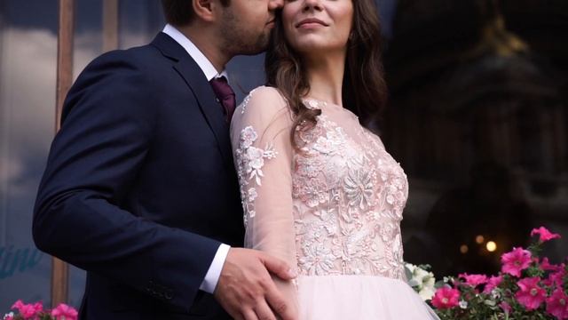 Душевная свадьба в Санкт-Петербурге. Ведущий на свадьбу СПб Сергей Мирный. Ginza Project Юность