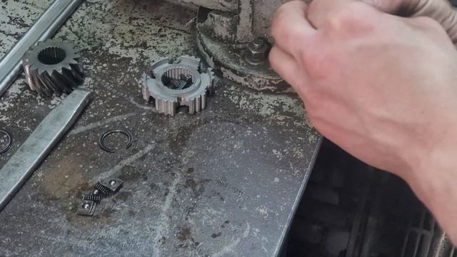 РЕМОНТ КОРОБКИ ПЕРЕДАЧ | 6-Я СКОРОСТЬ СВОИМИ РУКАМИ | ВАЗ смотреть онлайн