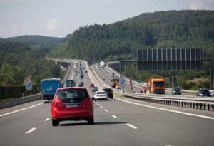 Германия: приятная автомобильная прогулка по немецким дорогам в 2001 году