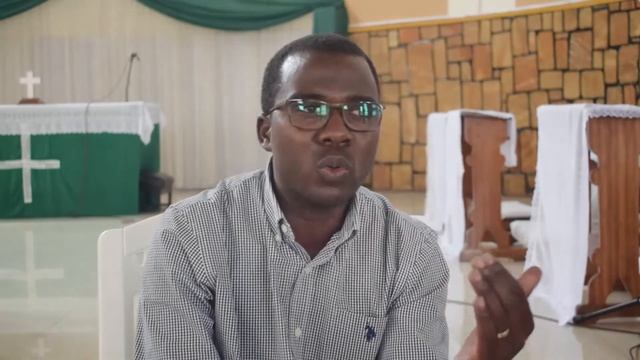 Evening Service Online St Etienne11/10/2020, UBUTUMWA BWA Yohana 7 Umwigisha: Ntahobari Celestin смотреть онлайн