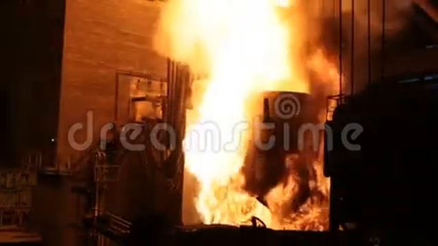 Steel Production In Electric Furnaces Huge Ironworks Stock Video Video of industrial foundry 1553 смотреть онлайн