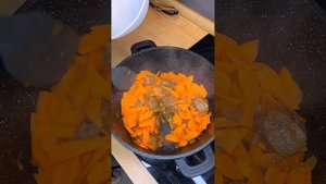 Как я готовлю плов пропаренного длиназерного риса . Плов получается рассыпчатым ♨️