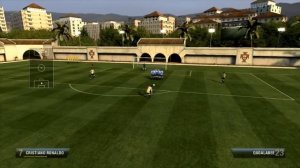 Как бить штрафные в FIFA 13
