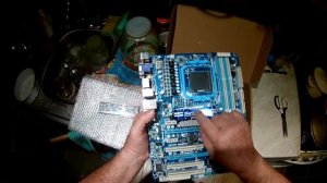 Компьютер для НИЩЕБРОДОВ ! Мать. Gigabyte GA 880GA UD3H DDR3 USB3,0 SATA3 Обзор, Распаковка!