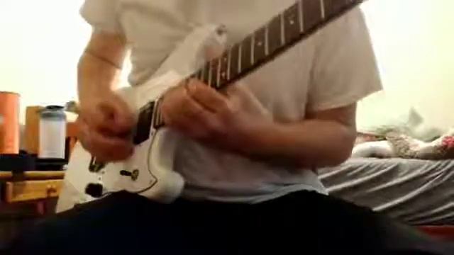 Squier Bullet Mustang / Queen смотреть онлайн