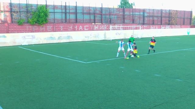 ДЕЛАЮ ФИНТЫ В РЕАЛЬНОМ МАТЧЕ! Забил со штрафного Красивый гол смотреть онлайн