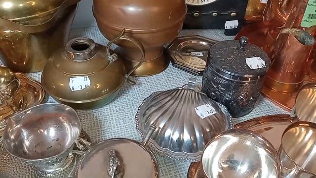 Винтажный стол с ценами 2 смотреть онлайн