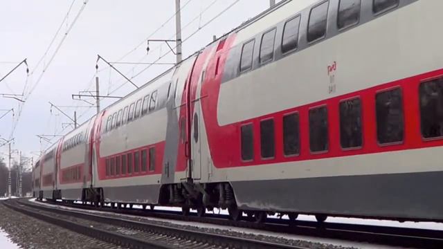 Приветливый ЭП20-020 с двухэтажным поездом №45 "Воронеж – Москва":-) смотреть онлайн