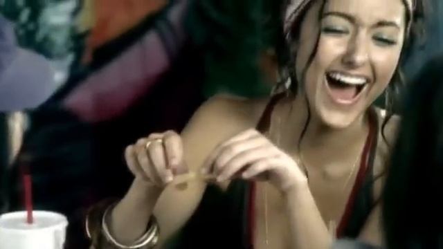 Stacie Orrico - I'm Not Missing You смотреть онлайн