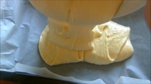 Нежнейший бисквитный пирог с клубникой ? Клубничная шарлотка