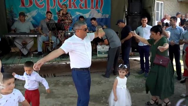 Четкая свадьба в Дагестане в с.Цмур. часть 4 (гр.Берекат) смотреть онлайн