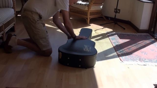 2016 Gibson J45 Maple burst custom unboxing. Phil McGarrick смотреть онлайн