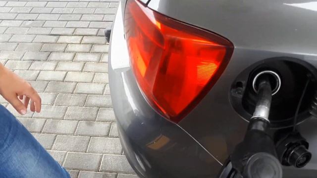 КАК ЗАПРАВЛЯТЬ АВТОМОБИЛЬ. Полезные советы
