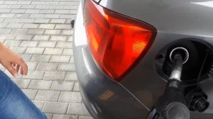 КАК ЗАПРАВЛЯТЬ АВТОМОБИЛЬ. Полезные советы