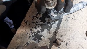 Как снять ржавый патрон с дрели?