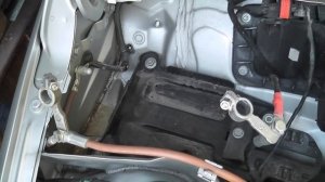 Opel Corsa - Battery Replacement