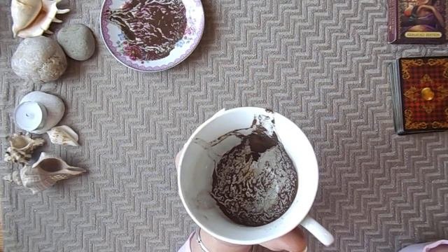 Будет ли встреча с мужчиной?!!! Где и при каких обстоятельствах?Кофе+карты Ленорман