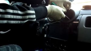 Снятие дефлектора,рено сандеро(1)