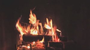 Непрерывное видео камина 3 часа