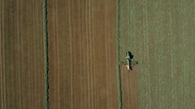 Заготовка сенажа в ЭкоНиве