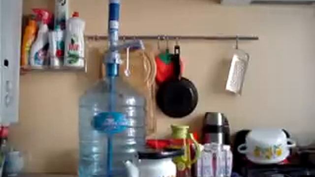 Water Pump on D Battery смотреть онлайн