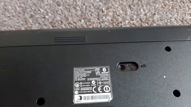 How to remove a battery from a Packard Bell easynote TE69kB смотреть онлайн