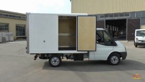 Ford Transit промтоварный металлический фургон с прозрачной крышей и боковой дверью