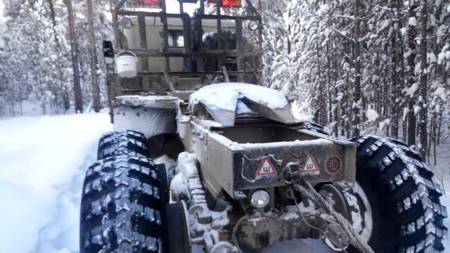 ХМАО Луговой чистка дороги угольником и гусянкой смотреть онлайн