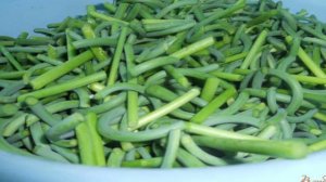 Маринованные чесночные стрелки на зиму