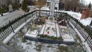 НАЙДЕНО НОВОЕ КЛАДБИЩЕ ЗНАМЕНИТОСТЕЙ / МОГИЛЫ И ПАМЯТНИКИ ИЗВЕСТНЫХ ЛЮДЕЙ И ДЕЯТЕЛЕЙ НА КЛАДБИЩЕ...