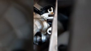 ниссан ад vy12,2008г,где находится салонный фильтр.