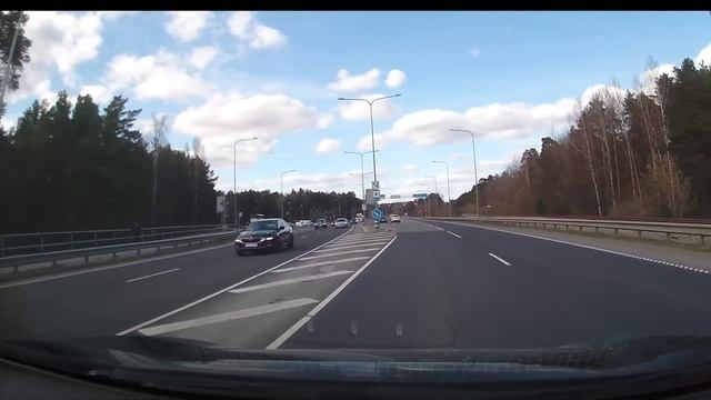 How to crash a car upside down on its roof. The easy way. смотреть онлайн