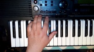 Синтезатор YAMAHA PSR-520. Нежность.