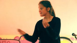 Евтушенко "Цветы лучше пуль". Читает Мария Сюкова