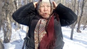 Павловопосадский платок "Февраль". Ношу его почти всю зиму. 6 февраля 2021 г.