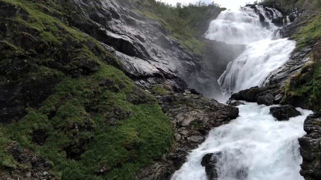 Водопад Норвегии. Путешествие по Норвегии. Norwegian waterfalls